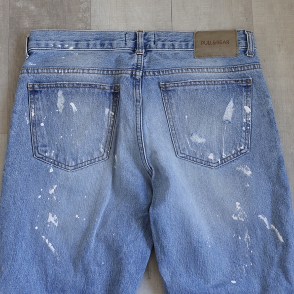 Pull & Bear Mens Jeans Vintage Distressed Blow-out Knee Paint Splatter 32 Waist - Picture 4 of 5